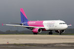 Wizz Air HA-LWE rollt zum Start in Dortmund 26.4.2016