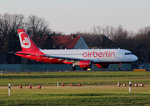 Air Berlin A 320-216 D-ABZF kurz vor dem Start in Berlin-Tegel am 06.12.2015