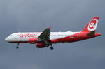D-ABDO Air Berlin Airbus A320-214  beim Landeanflug am 16.05.2016 in München