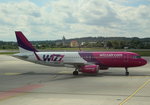 Wizzair Hungary, HA-LYK, (c/n 6394),Airbus A 320-232 (SL), 17.07.2016, GDN-EPGD, Gdansk, Polen 