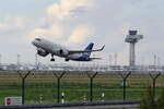 EI-SIJ , SAS Connect , Airbus A320-251N ,  Berlin-Brandenburg  Willy Brandt  , BER , 09.09.2022 
