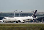 Lufthansa, Airbus A 321-231, D-AIDC  Bamberg , BER, 02.10.2021