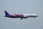 Wizz Air, Airbus A 320-231, HA-LTF, BER, 19.08.2022