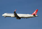Turkish Airlines, Airbus A 321-231, TC-JSJ, BER, 05.03.2025
