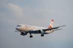 Austrian Airbus A321 OE-LBC Sdtirol im Landeanflug auf Hamburg Fuhlsbttel am 13.08.10