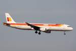 Iberia Airbus A 321-211 EC-HUI Flughafen Mnchen 12.03.2011