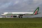 Alitalia, EI-IXH, Airbus, A321-112, 23.10.2013, CDG, Paris, France          