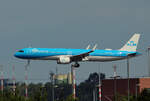 KLM, Airbus A 321-252NX, PH-AXA, BER, 29.06.2025