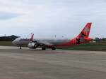Jetstar Airways, Airbus A 321neo, VH-OFE, Nadi Int.