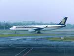 9V-STT, Airbus 330-343, Singapore Airlines, Denpasar International Airport (DPS), 7.10.2017