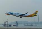 Cebu Pacifik Airlines, Airbus A 330-343, RP-C3344 bei der Landung in Hong Kong (HKG) am 15.9.2019