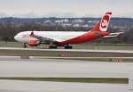 AIRBERLIN Airbus A 330-223 D-ALPI Flughafen Mnchen 04.04.2010