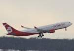 AIRBERLIN Airbus A 330-223 D-ALPB Flughafen Mnchen 18.12.2010