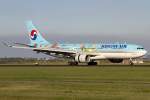 Korean Air, HL8211, Airbus, A330-223, 06.10.2013, AMS, Amsterdam, Netherland          