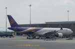 Airbus A 330 (HS-TEG) der THAI am Suvarnabhumi Airport in Bangkok am 25.
