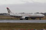 Etihad A6-AFE rollt zum Start in Düsseldorf 20.12.2014