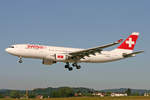 SWISS International Air Lines, HB-IQK, Airbus A330-223, msn: 299, 19.Juni 2007, ZRH Zürich, Switzerland.
