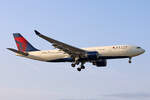 Delta Air Lines, N858NW, Airbus A330-223, msn: 718, 03.Juli 2023, LHR London Heathrow, United Kingdom.