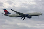 Delta Air Lines, N859NW, Airbus A330-223, msn: 722, 04.Juli 2023, LHR London Heathrow, United Kingdom.