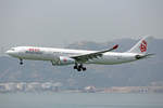 Dragonair, B-LAB, Airbus A330-343X, msn: 673, 18.April 2014, HKG Hong Kong.