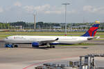 Delta Air Lines, N812NW, Airbus A330-323X, msn: 784, 15.Juli 2009, AMS Amsterdam, Netherland.