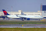 Delta Air Lines, N810NW, Airbus A330-323X, msn: 674, 15.Oktober 2018, MXP Milano-Malpensa, Italy.