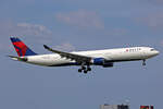 Delta Air Lines, N810NW, Airbus A330-323X, msn: 674, 19.Mai 2023, AMS Amsterdam, Netherlands.