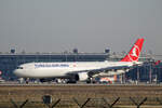 Turkish Airlines, Airbus A 330-303, TC-JOF, BER, 05.03.2025