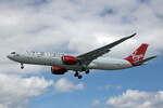 Virgin Altantic Airways, G-VTOM, Airbus A330-941N, msn: 2019,  Space Oddity , 06.Juli 2023, LHR London Heathrow, United Kingdom.