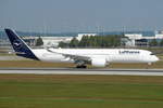 Lufthansa Airbus A350-941 D-AIXK, cn(MSN): 212,
Flughafen München, 21.08.2018.