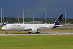 Lufthansa, D-AIVB, Airbus A350-941, msn: 236,  Hamburg , 10.September 2022, MUC München, Germany.