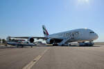 Emirates, Airbus A 380-842, A6-EVS, New Cenntral Airline, Dornier Do-228NG, D-CNEU, ILA, BER, 24.06.2022