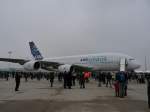 A380 von Airbus beim Besucheranlass  Welcome A380  am 20.1.2010 auf dem Vorfeld.