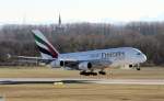 Emirates Airbus A 380-861 A6-EDH Bei Der Landung am Flughafen mnchen 27.11.2011