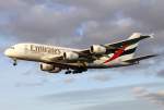 Emirates A-380 A6-EDM im Anflug auf 27R in LHR / EGLL / London Heathrow am 22.02.2014