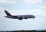  Airbus A380 (A6 EDY) der Emirates beim Landeanflug auf FRA. 26.07.2015