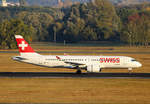 Swiss, A 220-300, HB-JCJ, TXL, 11.10.2018