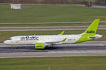 Air Baltic, YL-ABK, Airbus A220-371, msn: 55182, 20.Januar 2023, ZRH Zürich, Switzerland.