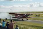 die AN 2 auf Norderney
Rauchschwarten beim anlassen der Motoren vor Start zum ersten Inselrundflug.