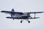Antonov AN 2 im Landeanflug auf den Flugplatz Weser-Wmme am 11.09.10