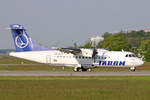 Tarom, YR-ATG, ATR 42-500, msn: 605,  Dambovita , 19.Mai 2005, FRA Frankfurt, Germany.