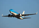 KLM, Boeing B 737-7K2, PH-BGM, BER, 01.12.2024