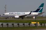 WestJet, C-GUWJ, Boeing, B737-7CT, 31.08.2011, YUL, Montreal, Canada           