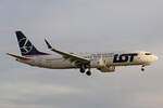 LOT Polish Airlines, SP-LVF, Boeing B737-8MAX, msn: 43320/7276, 02.Januar 2022, ZRH Zürich, Switzerland.