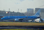 KLM, Boeing B 737-8K2, PH-BXA, TXL, 20.12.2019