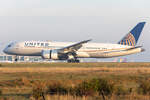 United Airlines, N30913, Boeing, B787-8, 10.10.2021, CDG, Paris, France