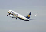 Ryanair, Boeing B 737-8AS, EI-EFI, BER, 13.02.2024