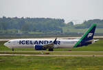 Icelandair, Boeing B 737 MAX 9, TF-ICB, BER, 02.05.2025