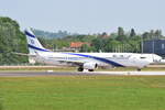 4X-EHA , El Al Israel Airlines , Boeing 737-958ER(WL) , Berlin-Brandenburg  Willy Brandt  , BER , 18.05.2022 ,