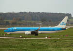 KLM, Boeing B 737-9K2, PH-BXP, BER, 08.10.2022